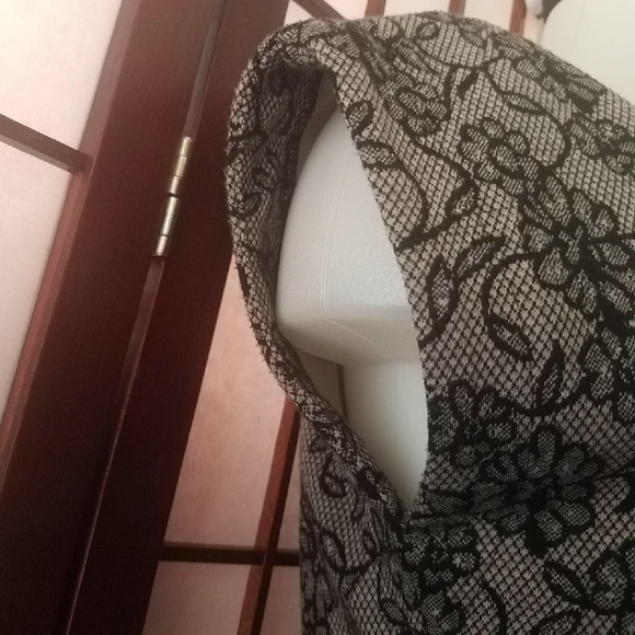 ZARA BLACK AND GRAY DRESS SIZEM - Picture 5 of 8